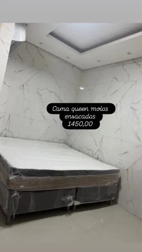 CAMA QUEEN MOLAS ENSACADAS BASE SEPARADA 1450 