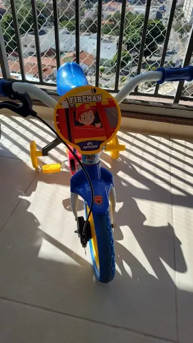 Bicicleta Aro 12 - Firemen - com adesivos Patrulha Canina