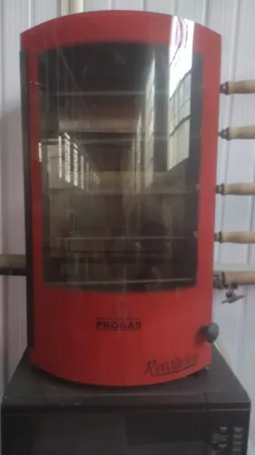 Assadeira rotativa 5 espetos a gás