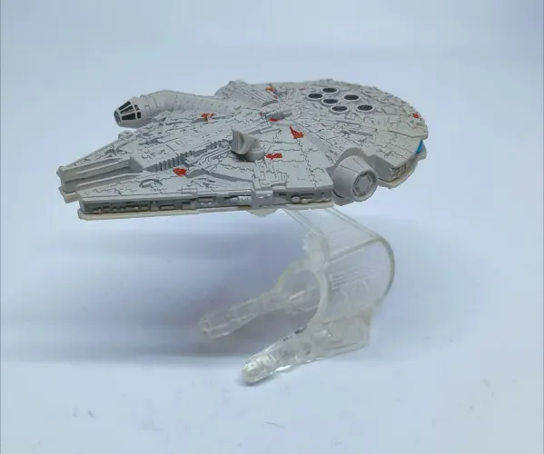 Millennium Falcon da linha Hot Wheels Star Wars Starships (Mattel)