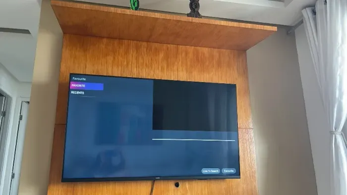 TV Philips 55 polegadas com defeito