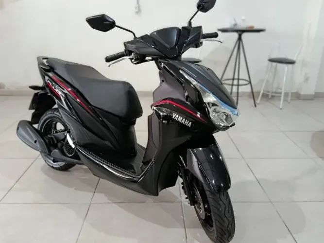 YAMAHA/FLUO 125 CONNECTED HIBRIDO LEVE 2026