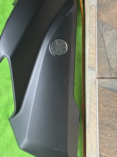 CARENAGEM FAROL NMAX 2025 ESQUERDA