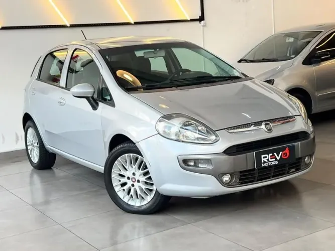 Fiat Punto Essence 1.6 Flex 16V 5P 2013