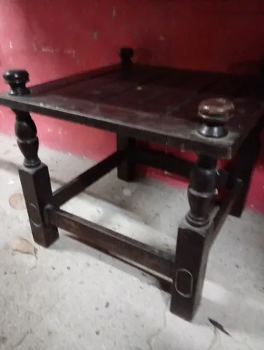 Mesa de centro de madeira