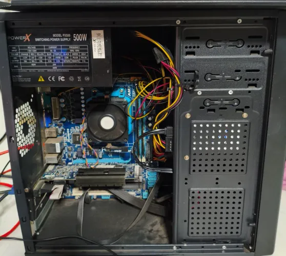 PC AMD Athlon II X2 250,  Placa de vídeo
