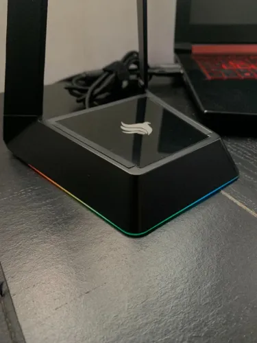 Suporte para Headset Pichau PGS 100 RGB HUB USB3.0 *Novo