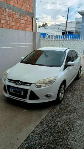 Ford Focus 1.6 S/se/se Plus Flex 8v/16v 5P 2014