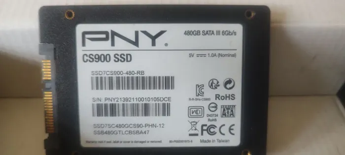 HD ssd 480gb semi-novo pny $350,00 *.