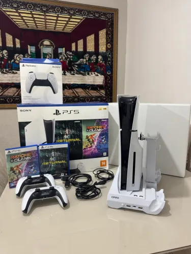 Ps5 slim com leitor 2 controles e base completo
