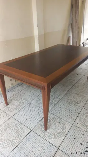 Mesa madeira nobre