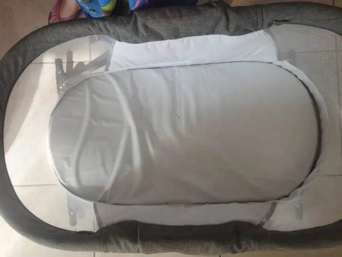 Vendo moises para bebe praticamente novo