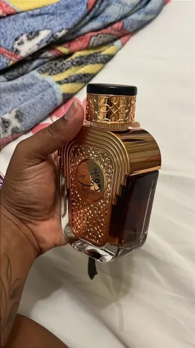 Watani Eau de Parfum 100 ml, da marca Al Wataniah.