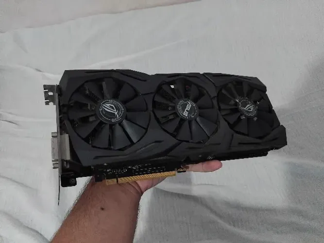 GTX 1060 6gb ROG STRIX