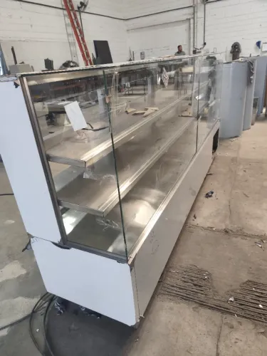 Vitrine fria profissional em inox para açougue e padaria, 1,80 m