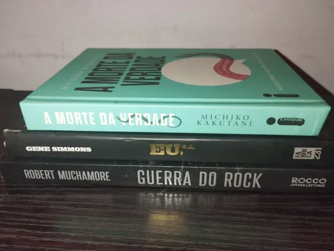 Lote 3 livros Guerra do Rock, Gene Simmons, A morte da verdade
