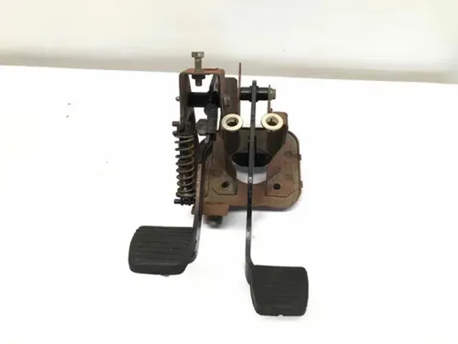 Pedaleira Embreagem Freio Peugeot 207 206