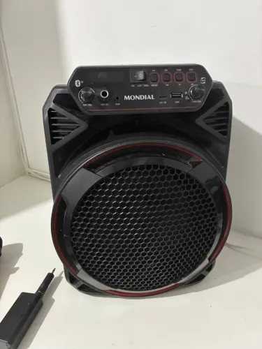 Caixa de Som Mondial + 2 Microfones sem Fio