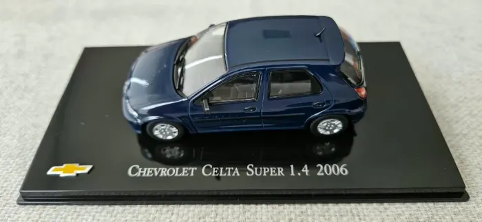 Chevrolet Celta Super 1.4 - 2006 - Miniatura Chevrolet Collection Salvat