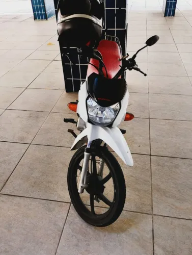 Vendo moto Honda pop 