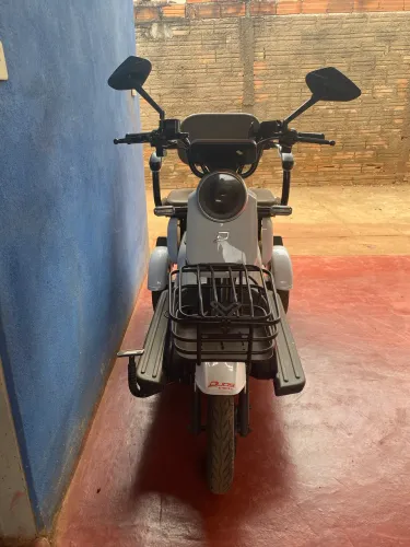 VENDO TRICICLO ELÉTRICO DUOS FÊNIX 750W