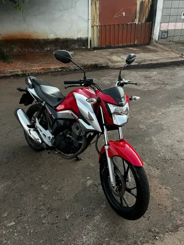 Titan 160