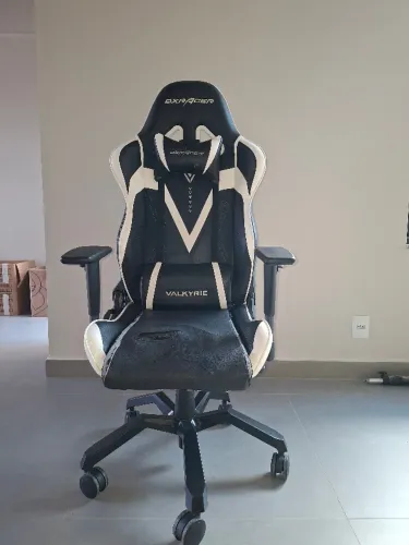 Cadeira Gamer DXRacer Valkyrie