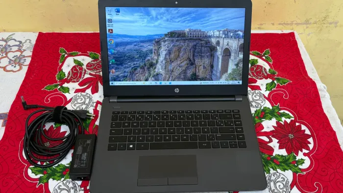 NOTEBOOK HP i5 4Gb RAM SEMINOVO!!!