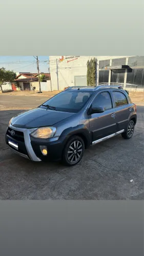 Toyota Etios Cross 1.5 Flex 16V 5P Mec. 2016