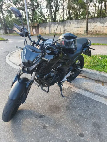 Vendo Yamaha FZ15 2024 - Apenas 12 mil km
