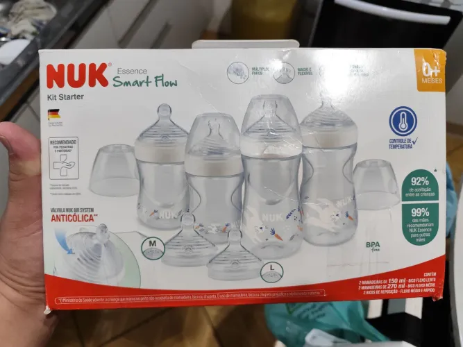 Kit de mamadeira com regulagem de temperatura.