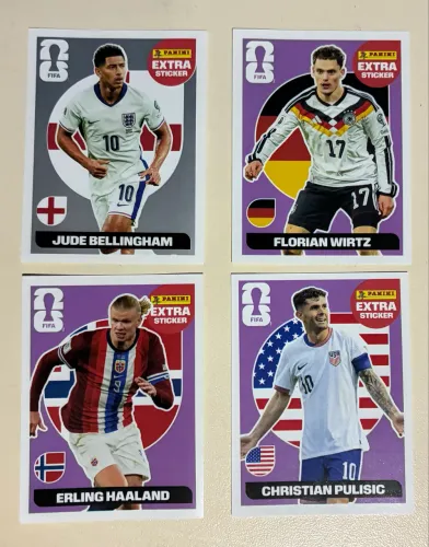 Vendo 4 Figurinhas Extras Stickers