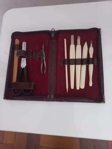 Conjunto de acessórios prá manicure (22x17)