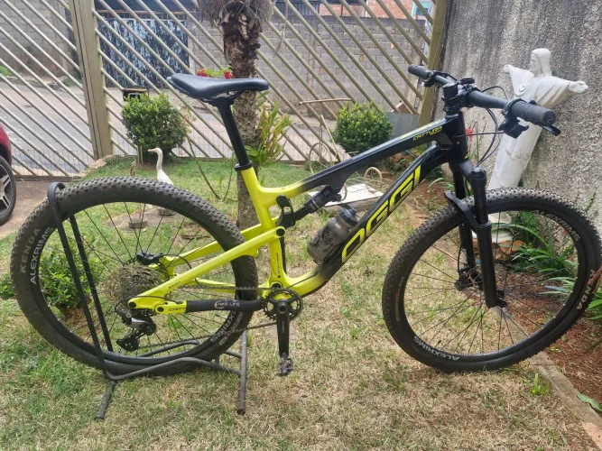 Bike oggi caturra sport 19 carbono