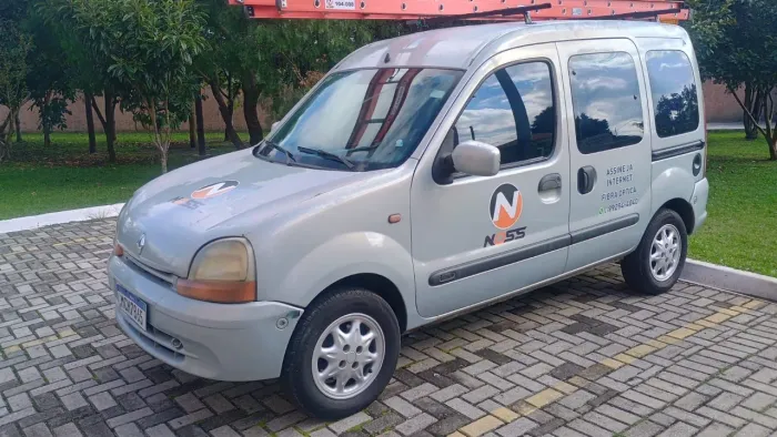 Renault Kangoo RT 1.0 16V 70cv 5P 2004
