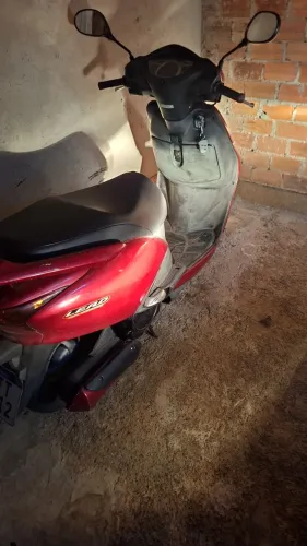 Vendo honda lead 2011