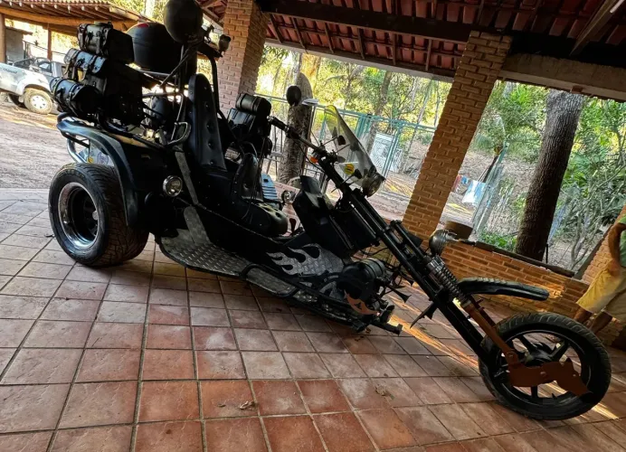 VENDO MOTO TRICICLO BY CRISTO STAR