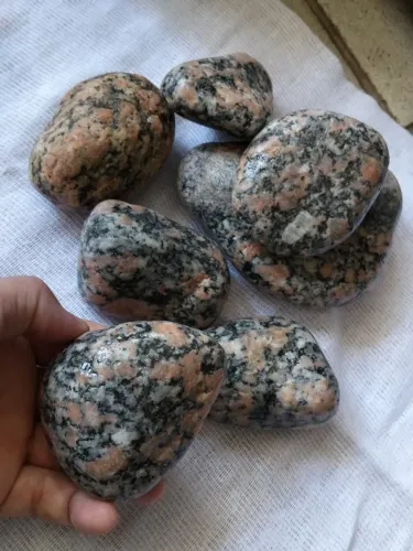 Lote 2,8kg Seixos coloridos para aquário 
