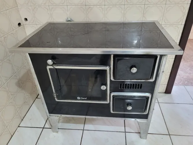 Fogão a lenha