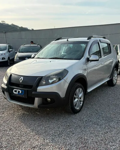 Renault Sandero Stepway Hi-flex 1.6 16V 5P 2013