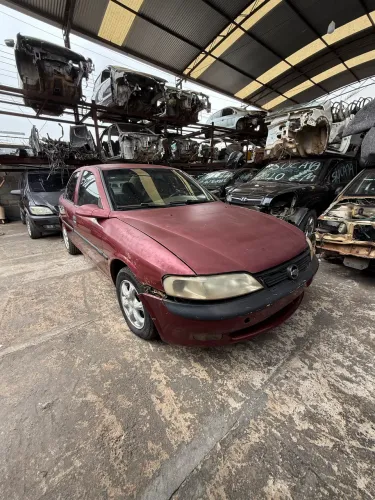 ?Sucata GM vectra 98 2.0 8v gasolina/para retirada de peças?