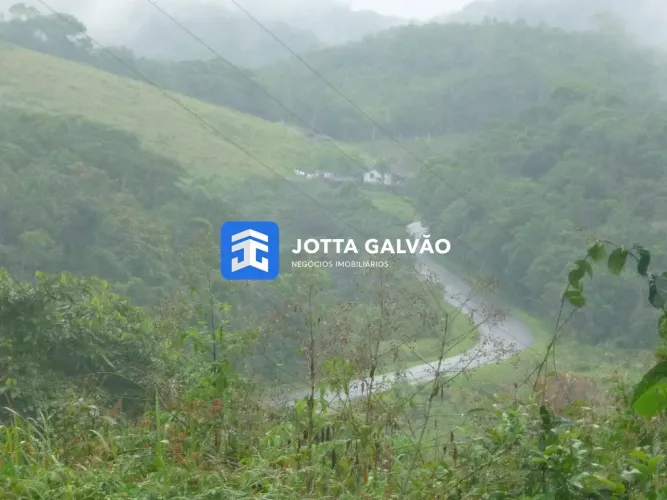sitio a venda 84,70 Ha Sete barras - SP