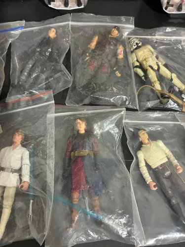 Bonecos escala 1/18 ou 3.75 variados loose e lacrados