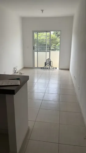 Imóvel para aluguel e venda com 74 metros quadrados com 3 quartos