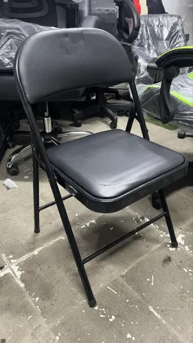 Kit 4 cadeira dobrável com estofado semi nova ótimo estado de conservação