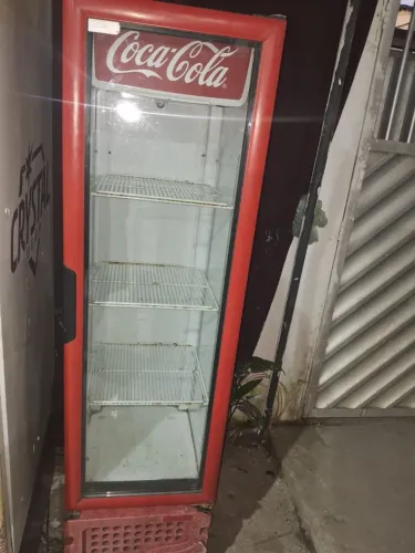 Freezer vertical