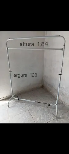 Arara de chão