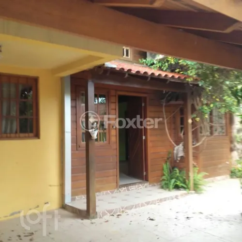 Casa à venda em Vila Ipiranga com 115 m², 4 quartos, 1 suíte, 2 vagas