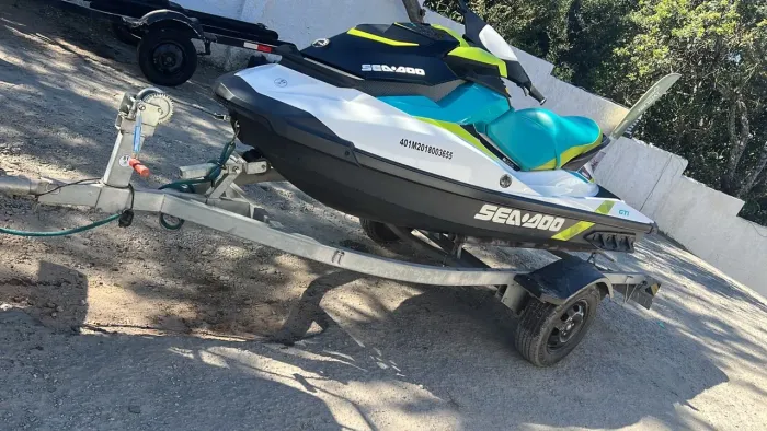 Sea-Doo GTI 90 2019 | 81 Horas | Carretinha Inclusa