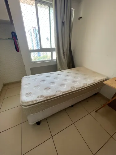 Vendo cama box base e colchão